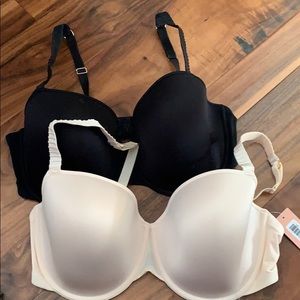 2 Thirdlove 24/7 Classic Tshirt bras
